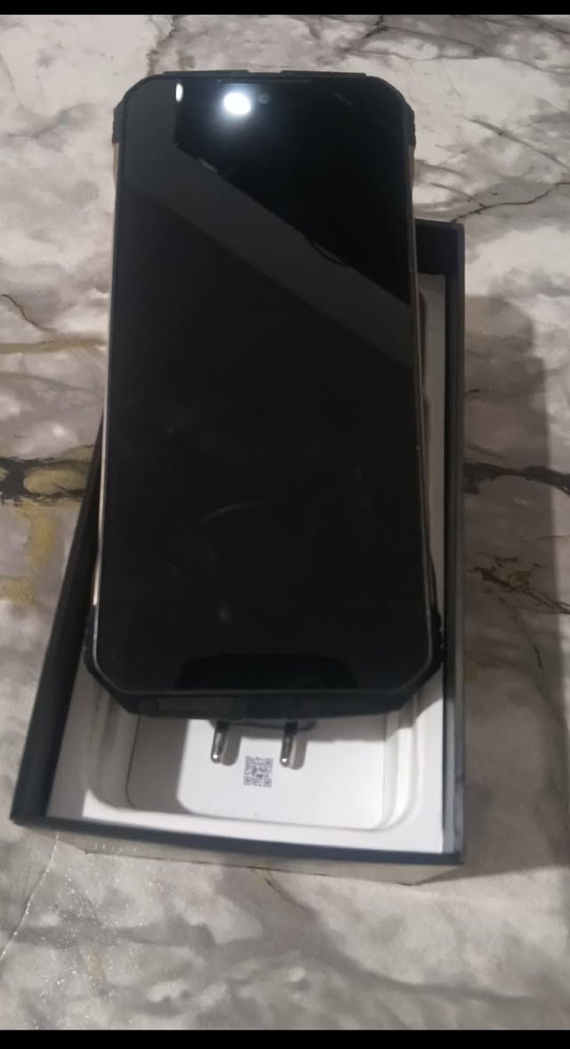 موبايل مدرع دوجي Dogee v max نضيف للبيع او مراوس 250 قفل


**إذا كنت صاحب هذا الإعلان وتريد حذفه لأي سبب، رجاءا أرسل رسالة إلى الدعم الفني**