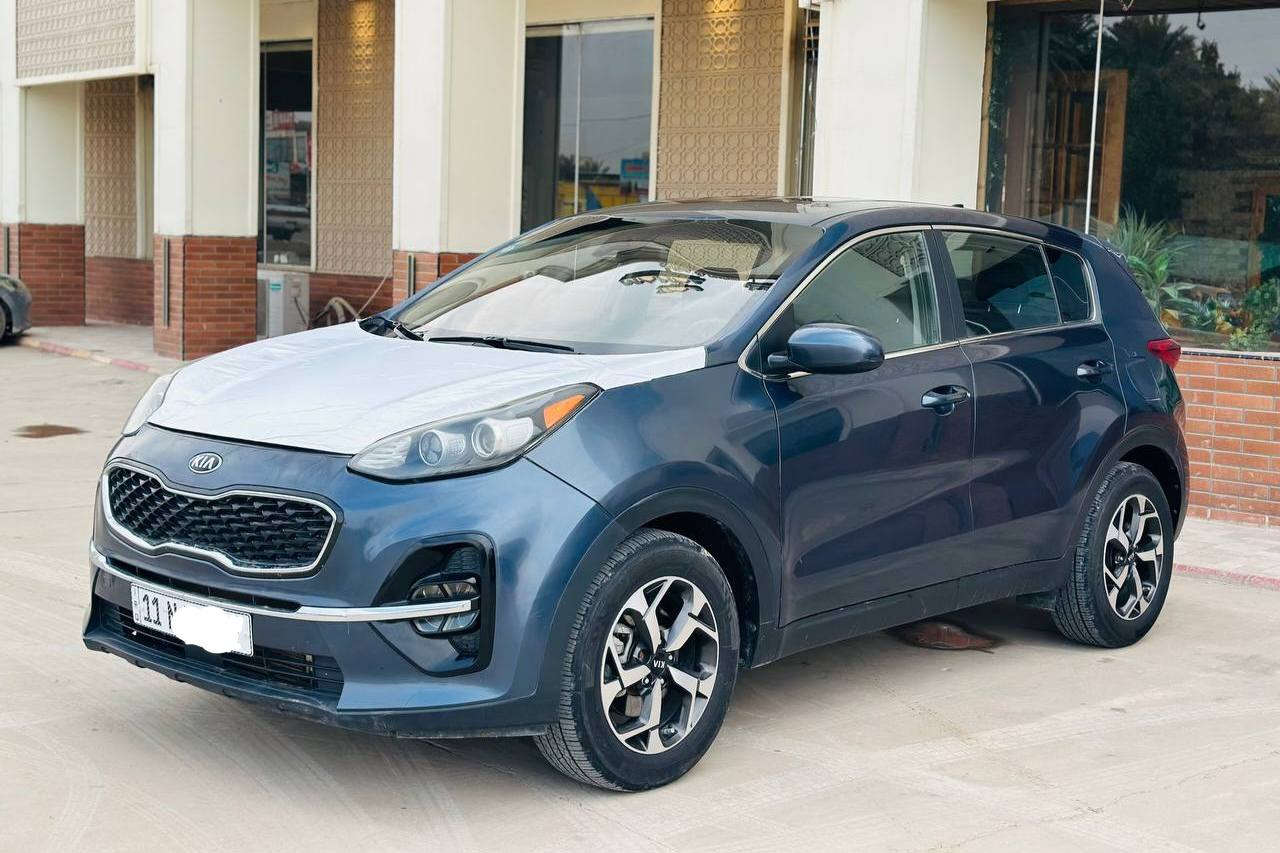 السلام عليكم سبورتج 2021 رقم بغداد تحويل مباشر وارد امريكي حادث جاملغ وبنيد  مواصفات محرك 2400  شاشه كبيره لمس كامره دواره تحكم ستيرن تبريد قطعتين لدات نهاريه نظام سبورت و ايكو مثبت سرعه تخم تاير  سياره نضيفه وجاهزه مابيه اي نقص مكاني حله المدحتيه السعر 158 بيع فقط للأستفسار ***********
