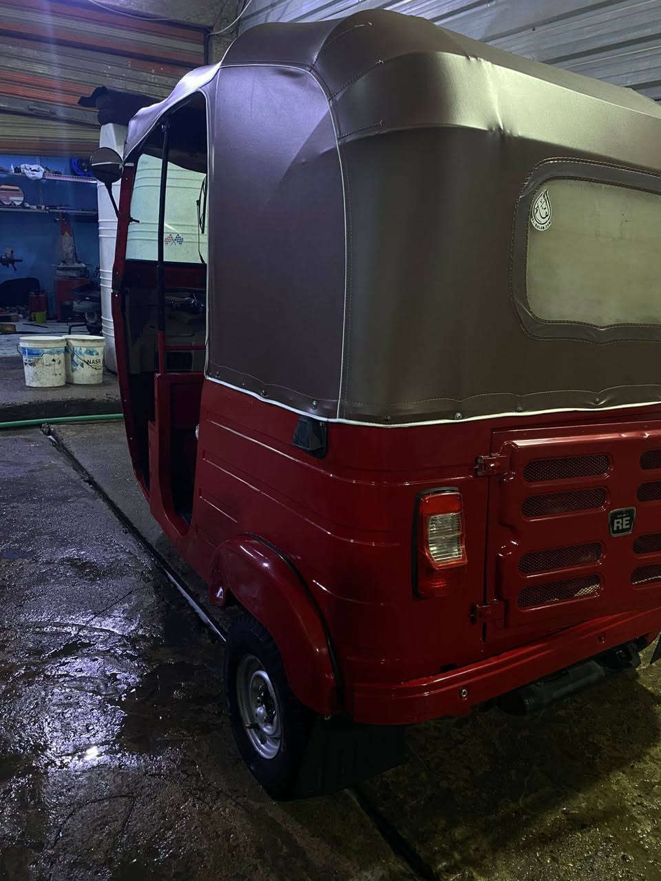 تكتك لبيع موديل ٢٠١٨ معمره دوس ومجفته شركه تكتك حلوه مثل ما بل صور كامله من كلشي تخم تاير مسجل دوشمه كهربائيات ومرقمه كامله الاستفسار ***********
