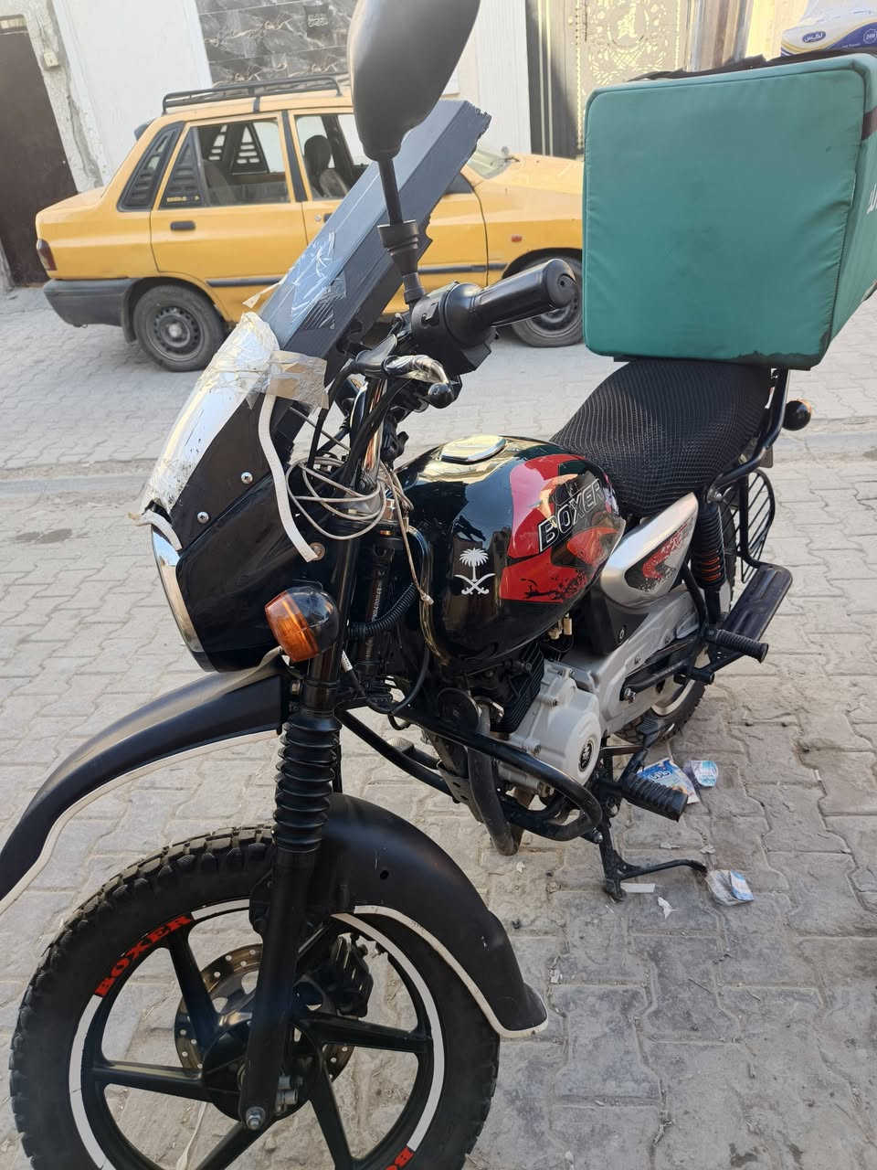 السلام عليكم بوكسر ٢٣ للبيع
مليوينين و ٤٠٠
رقم بغداد ب اسمي
***********
