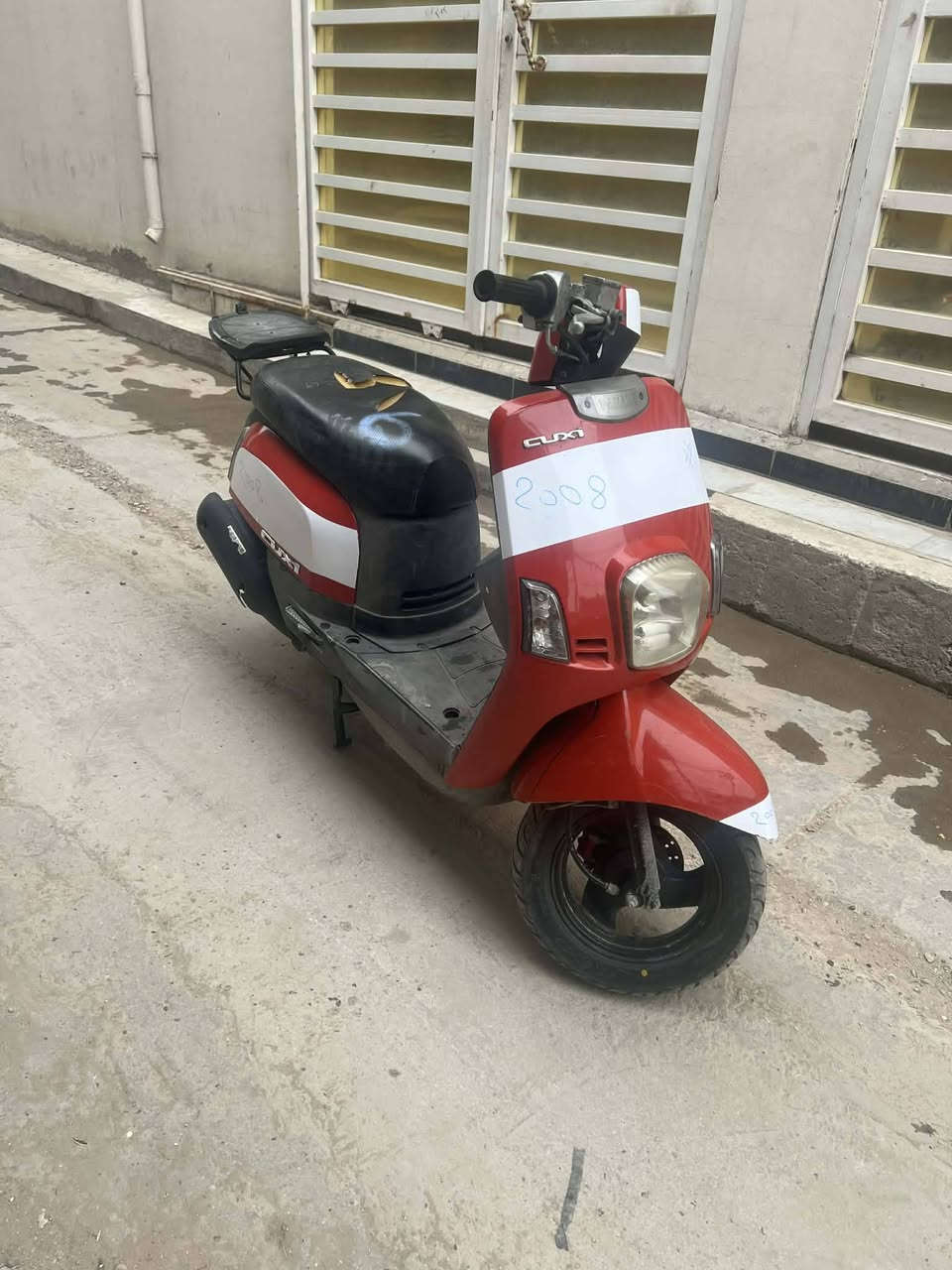 سلام عليكم ورحمه الله وبركاته بوليس للبيع دراجة جديده مكرك ماامفتوح كلشي شغال اي نقص ماكو ملاح فول بس كفراتة امبدلات مكاني حلة ورديه ***********.  سعرة 550 بية مجال
