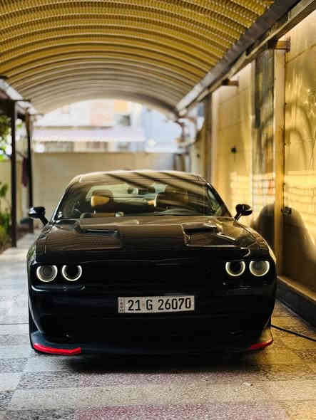 يا الله
السلام عليكم إخوان

دودج تشالنجر بلاك توب 2017
Dodge Challenger Blacktop 2017
رقم شمالي باسمي وهزّة بعدها جديدة
ماشية 70

بصمة + بصمة أبواب
تشغيل عن بُعد
كشنات جلد لونين + كهرباء
تدفئة كشنات + ستيرن
مود درايف سبورت
شاشة كبيرة
ویل بلادي أسود مال بلاك توب
كير ومكينة وشواصي مكفولة
حادثها مال أمريكا جامرلغ وبنيد 
وهنا بلعراق طخه بجامرلغ خلفي 

مرفق صور السيارة
السيارة بحالة جيدة وجاهزة من الله
سعر السيارة 158 وبيها مجال 
مكان السياره بغداد البياع  

هذا رقمي *********** بي واتساب
