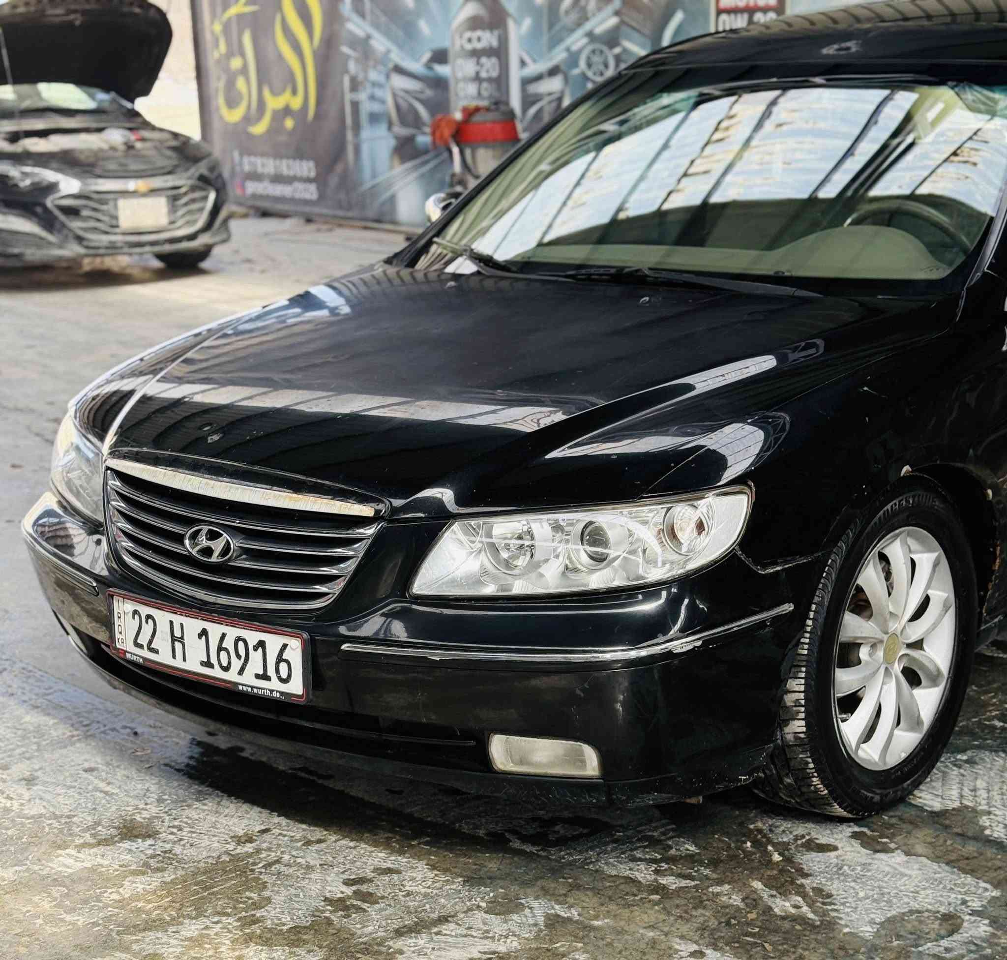 السلام عليكم
للبيع فقط 
هونداي ازيرا 
موديل2007 
وارد امريكي
محرك 3300 مكفول 
كير مكفول 
رقم اربيل دولي
وكاله اوتحويل مضمون
سنويه نافذه 2024
سلايد روڤ جام 
غرفه جديده من الدشبول الامامي للخلفي 
داخل جلد كهرباء 
ميموري خزن هيترات  
سترين كهرباء 
سكليتر تحكم كهرباء 
تحكم ستيرن صوبين 
تبريد بيانو شاشه ايباد 
كامره دواره 
حساس خلفي 
برده خلفيه 
نظام صوتي هارمن 
جام كهرباء 
مرايات كهرباء 
مع اشاره مري
تخم تاير جديد 
باتري جديد 
حادثه جاملغ خلفي صوب السائق شبر فقط بدون داخل بدون صبغ بيه ملاحضات بسيطه صبغ فقط
مكاني نجف 
السعر 85$ 
للاتصال ***********
