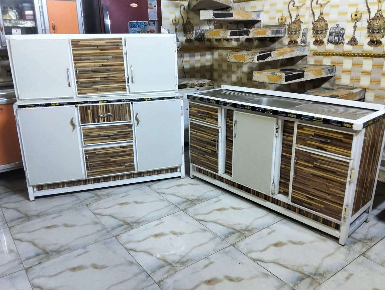 مرحبا كاونترات مستعمله نضيفه جدا تسكام الاصلي مو سوكي كل اضرار مابيهم كلمن وسعره كل أضرار مابيهم الاستفسار ع خاص


**إذا كنت صاحب هذا الإعلان وتريد حذفه لأي سبب، رجاءا أرسل رسالة إلى الدعم الفني**