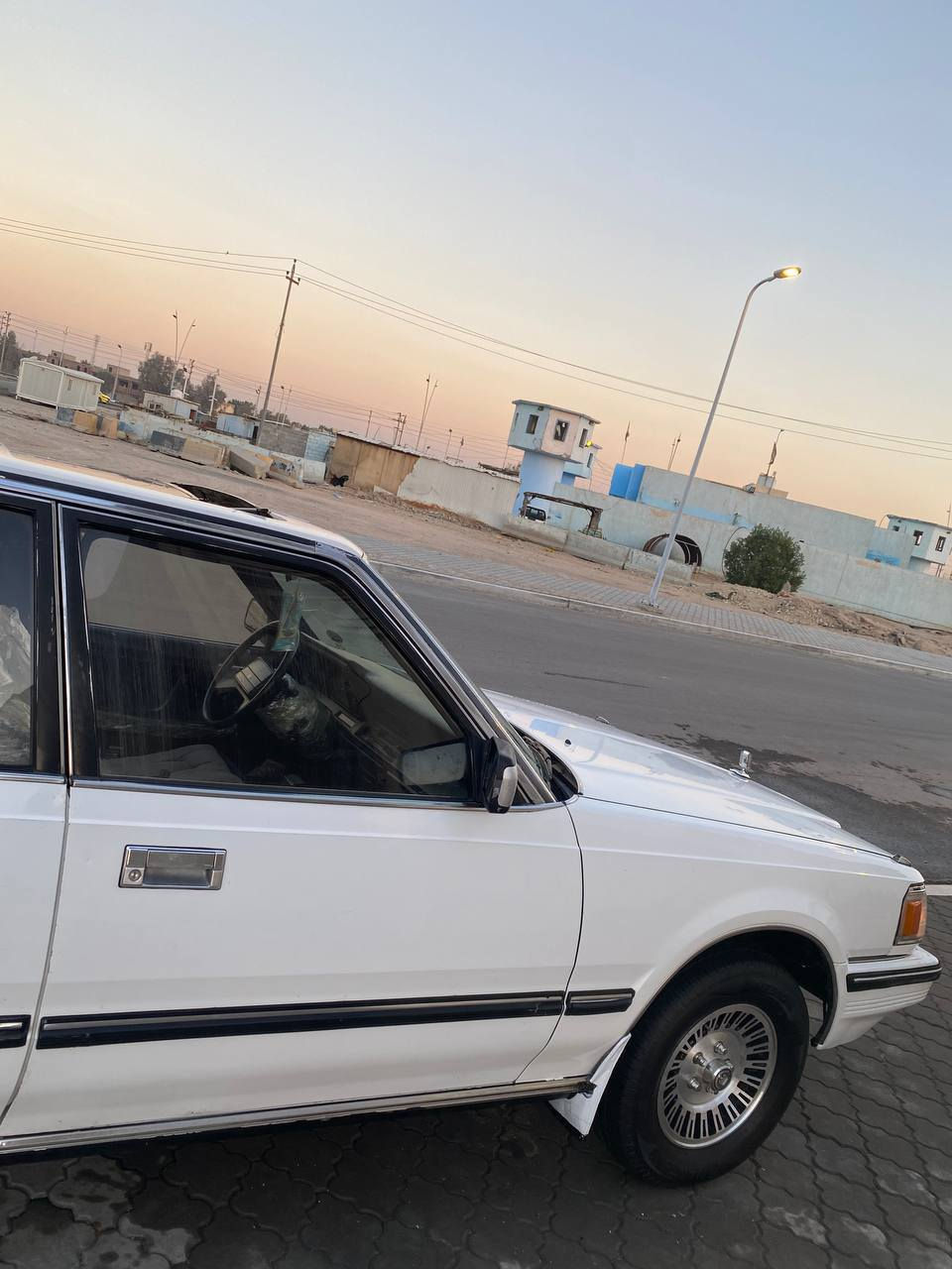 سلام عليكم.                         اللهم صلي على محمد وال محمد 🧿. للبيع.كراون  سوبر موديل 1987خليجيه فول مواصفات كفاله عامه من لضربه وتبديل ولصبق والفتح وضع شركه تخم تأير ويل جديد حداده كهربائيات كلها بلكارتون مكينه بلاده جديده كير اوتوماتيك بلاد سياره جاهزه ومال جناي كل نقص ما بيها سنويه بعد بيها سنه رقم بغداد مميز تحويل ثاني يوم سعر ٧٣وانه خادم مكان بصرة حبيبي الغالي تشوف سياره ماتعجبك اعبر المنشوره بكلمه طيبه استفسار إتصال (***********)
