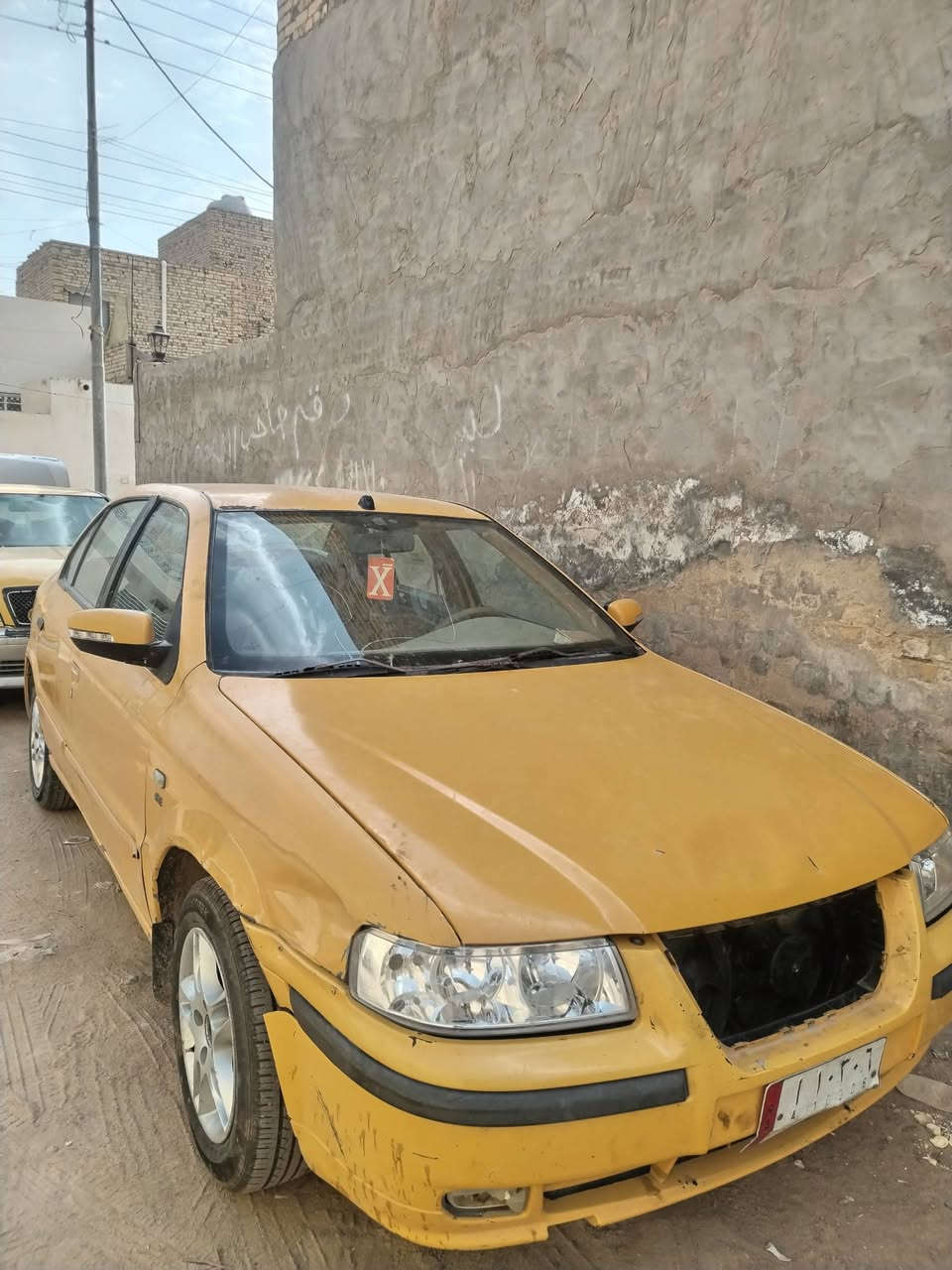 سلام عليكم سمند سورن للبيع 
سياره كلش نظيفه مكينه وكير جدد تبريد ثلج سياره ابيع كوم حديد هيئه وغرامات مصفره سعره23  رجاء رجاء رجاء مو شراي لا يتصل راعيه موجود بلعماره مكاني بالعمارة  رقم الهاتف ***********
