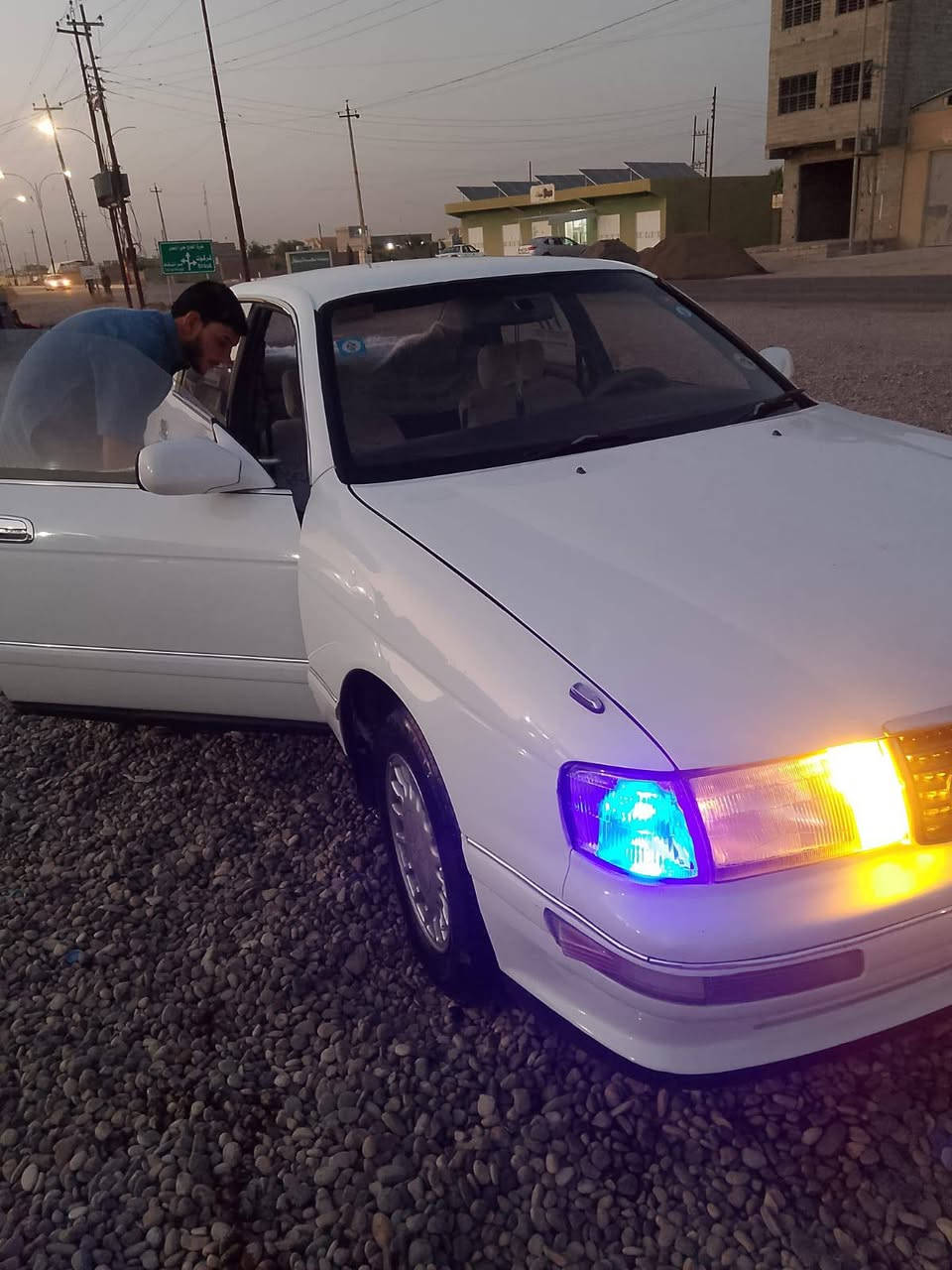 السلام عليكم مكلف مكلف مكلف بلنشر رجاء لحد يجي خاص للبيع بطه منفصل موديل 94 بدون كص بدون صبق فقط جاملق امامي رش بدون حادث رقم صلاح الدين دولي الشرعي ايبيعك شرط التحويل سنويه ال 30 كير ومحرك شرط الفحص صدر نص عمر تواير جدد اكشانه كهربائيّ مابيهه شي مايشتقل السياره مال جناي السعر 58 وبيهه مجال للشراي ***********
