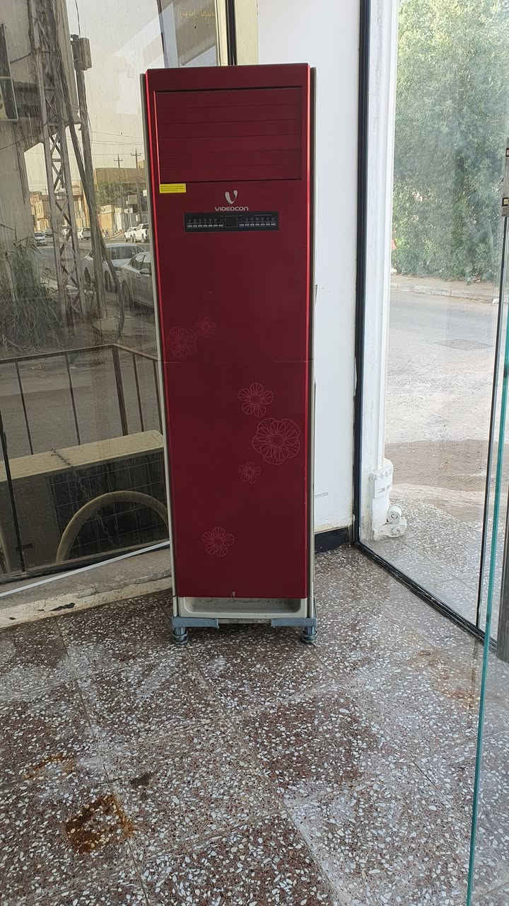اغراض معجنات للبيع ..التواصل في النجف ***********
