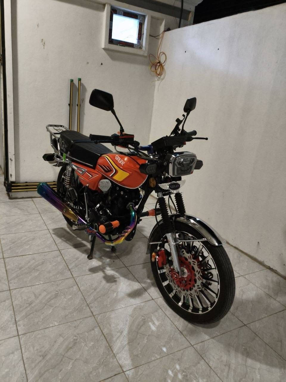 السلام عليكم
سونك 2026للبيع محرك 250cc  ماشي 1800وقابل للزياده النضافه مثل ما موضح بلصوره سعر 1225  
مليون وميتين وخمسه وعشرين 
***********

