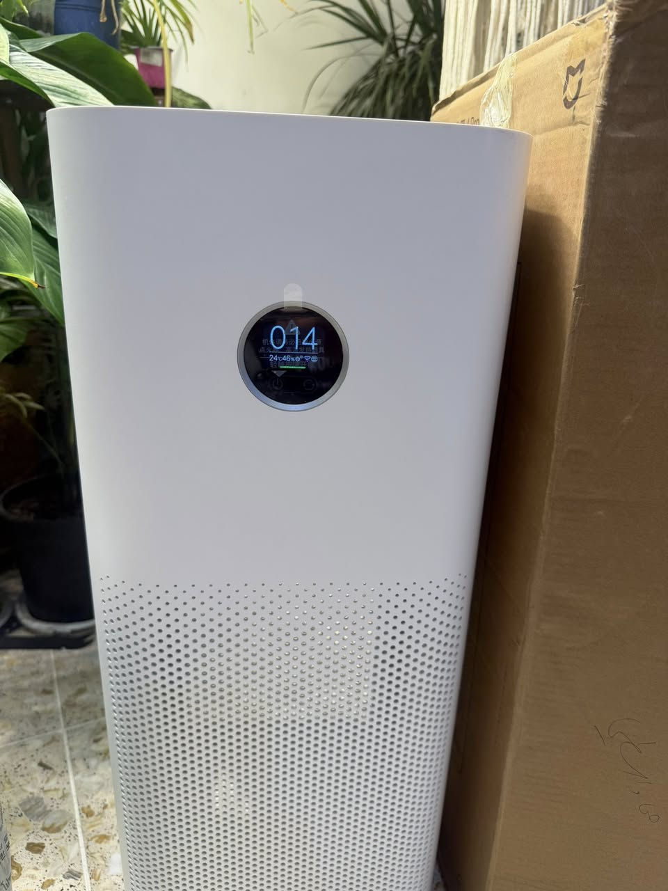Xiaomi Smart Air Purifier 4 pro

المميزات: جهاز تنقية هواء ذكي مصمم للمساحات الكبيرة (تغطية فعالة بين 35-60 متر مربع).
الأداء: يمتلك معدل تسليم هواء نظيف (CADR) مرتفع يبلغ 400 متر مكعب/ساعة.
الفلتر: يحتوي على نظام ترشيح متقدم 3 في 1 لإزالة الغبار، حبوب اللقاح، الفيروسات، والبكتيريا.
التحكم: يمكن التحكم بالجهاز وإدارة جودة الهواء عن بعد عبر تطبيق Xiaomi Home


**إذا كنت صاحب هذا الإعلان وتريد حذفه لأي سبب، رجاءا أرسل رسالة إلى الدعم الفني**