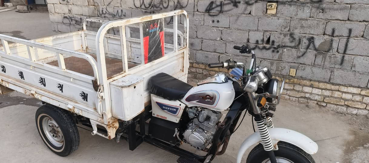 السلام عليكم ستوته للبيع نضيفه أوراق كامله مكاني ناصرية مركز لشراي يتصل عل رقم *********** بي واتساب
