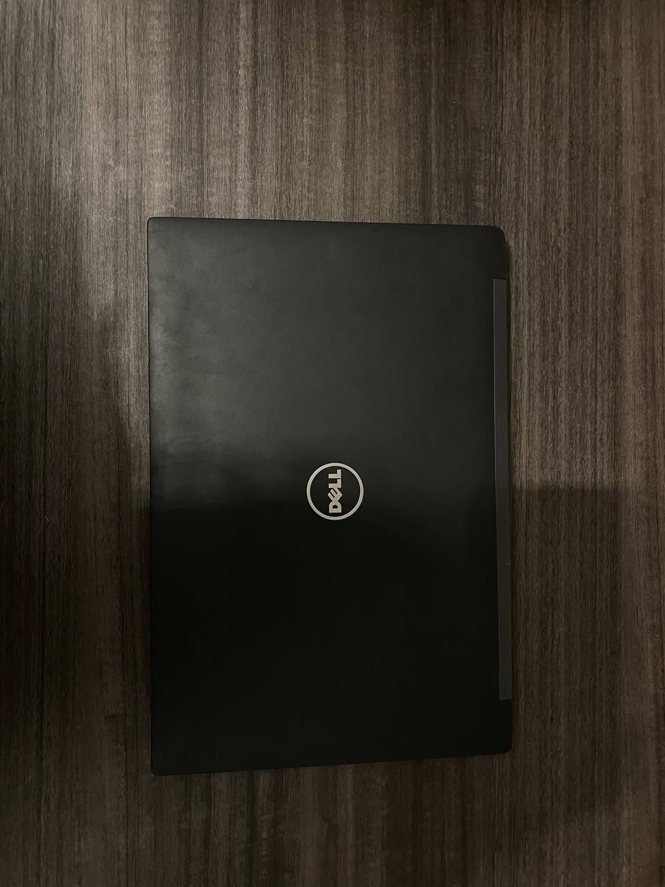 للبيع لابتوب Dell ليتديو نضافة الجهاز( 95%)  مواصفات الجهاز ، Core i5 الجيل 6 ، رام 16 كيكا، بل اضافة الى ماوس وماوس باد هديه مع الجهاز 
كارت شاشه داخلي ، السعر (200) الف دينار عراقي للتواصل واتس اب (***********) او على الماسنجر
