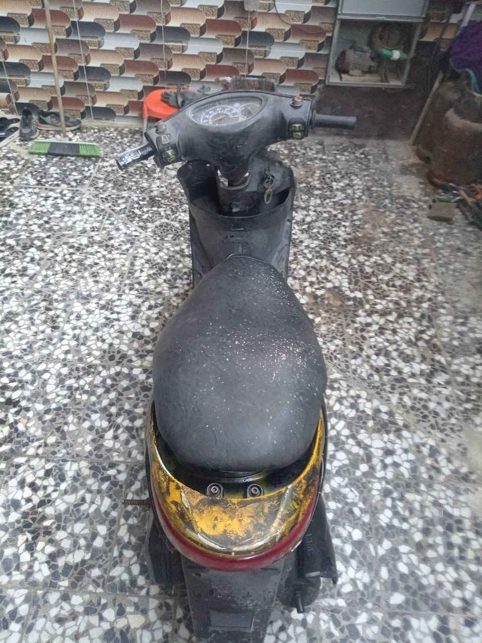 السلام عليكم دراجه  كاطعه نار مكينه شغاله الله شاهد مكاني نهايت حي اور *********** سعر 150 الف وبيه مجال ابيع كوم حديد
