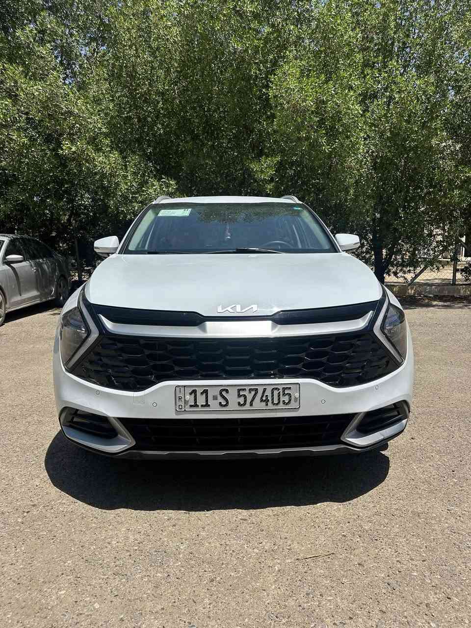 عمي سلام عليكم
سبورتج ٢٠٢٣ خليجي ما بيها ضرر بس طخات بسيطة سيارة كاملة مكملة 

مواصفات وسط مو فول 

ماشية ٧٩ الف كيلو  

السعر ٢١٢ ورقة

الشراي يراسلني واتساب:***********
