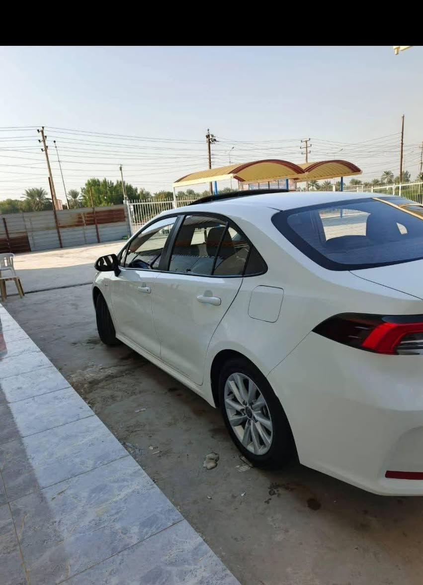 سلام عليكم
كورله هايبرد 2025 شكل خليجي للبيع مواصفاته معروفه 
فتحت سقف/ بصمت ابواب/ رادار امامي/ قياده ذاتيه/ تحديد مسار .. عداد المشي 1700km بعدهي عله وضع الشركه للاستفسار ***********
