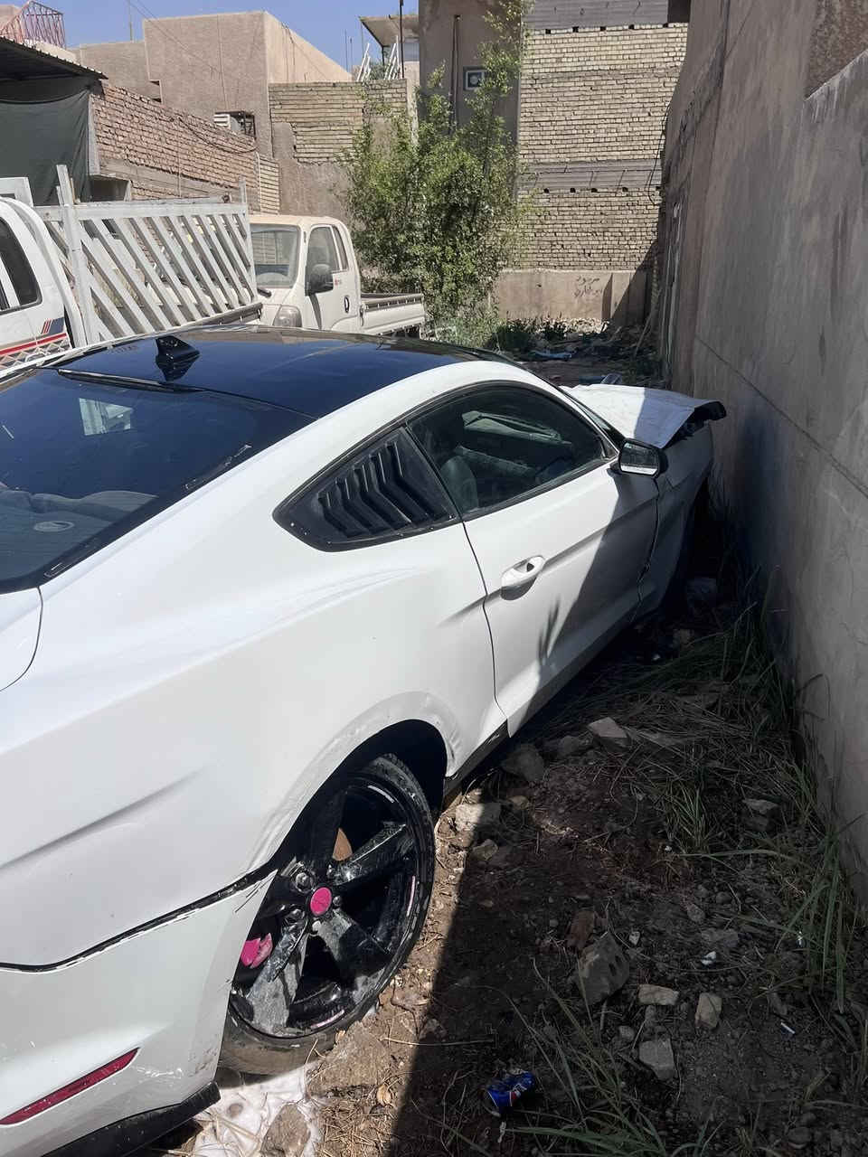 مـوستنك موديل 2022 للبيع  بلاك ادشن
سـعر : 67 ورقة بيها مجال 
على حادثها أبيع واقع حال 
أيـكو بوست سعة المحرك 2.3L تون تيربو 
رقم شـمالي الجديد إنكليزي ( أربيل ) 
مـعروفة مواضفات الـ إيـكو بوست . 
حادث امريكا  باب السايق وجاملغ امامي 
العـنوان : زيـونة 
 
رقم الهاتف : ***********

