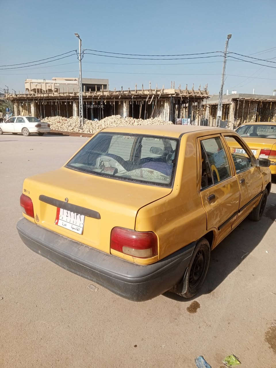 السلام عليكم سايبه 15 سنويه 27 مالكه موجود كهربائيه شغاله ماكينتها زينه مكان ديوانيه سعر 20 بها مجال بسيط ***********
