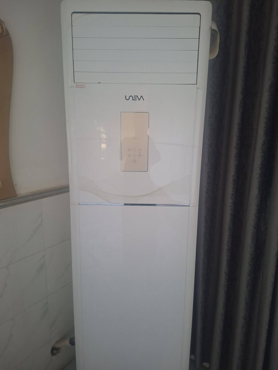 السلام عليكم موجود سبلت للبيع اخو جديد ممستخدم ماخذه بمليونين ونص اريده مليون و٦٠٠ وبي مجال  الاتصال ع رقم ***********
