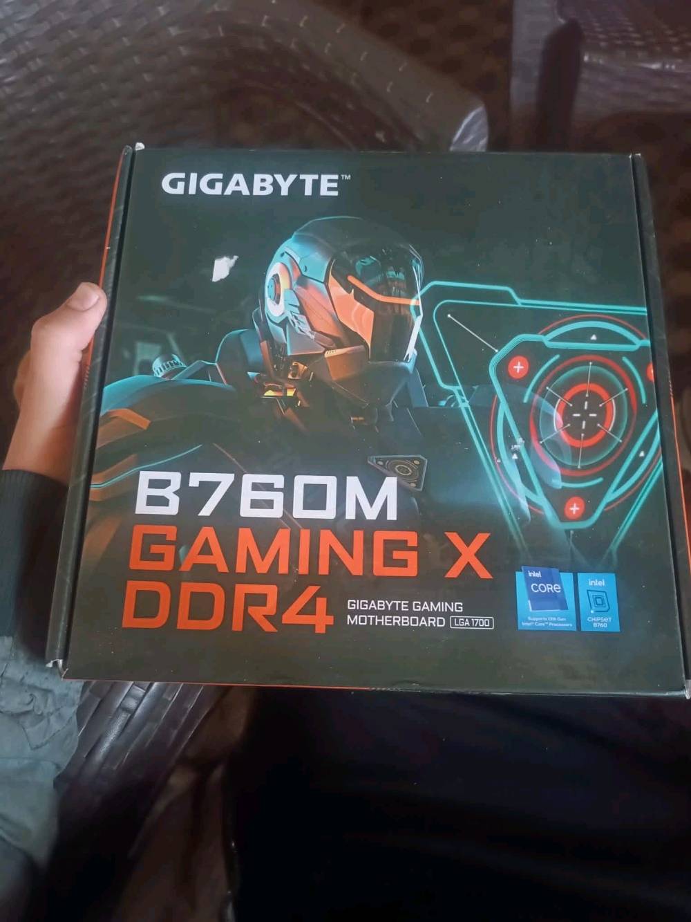 سلام عليكم ورحمة الله 
مذر بورد b760mللبـيع من gigabyte نوع gaming x
 جديده مامستخدمه ابد بس مفتوحه كارتونه 
مميزاتها ميحتاج احجي معروفه مذر بورد عالميه

سعره 150 

مكاني بغداد ماعندي توصيل
⭕رجائن الي ميعرف سعرها ليكسر ⭕