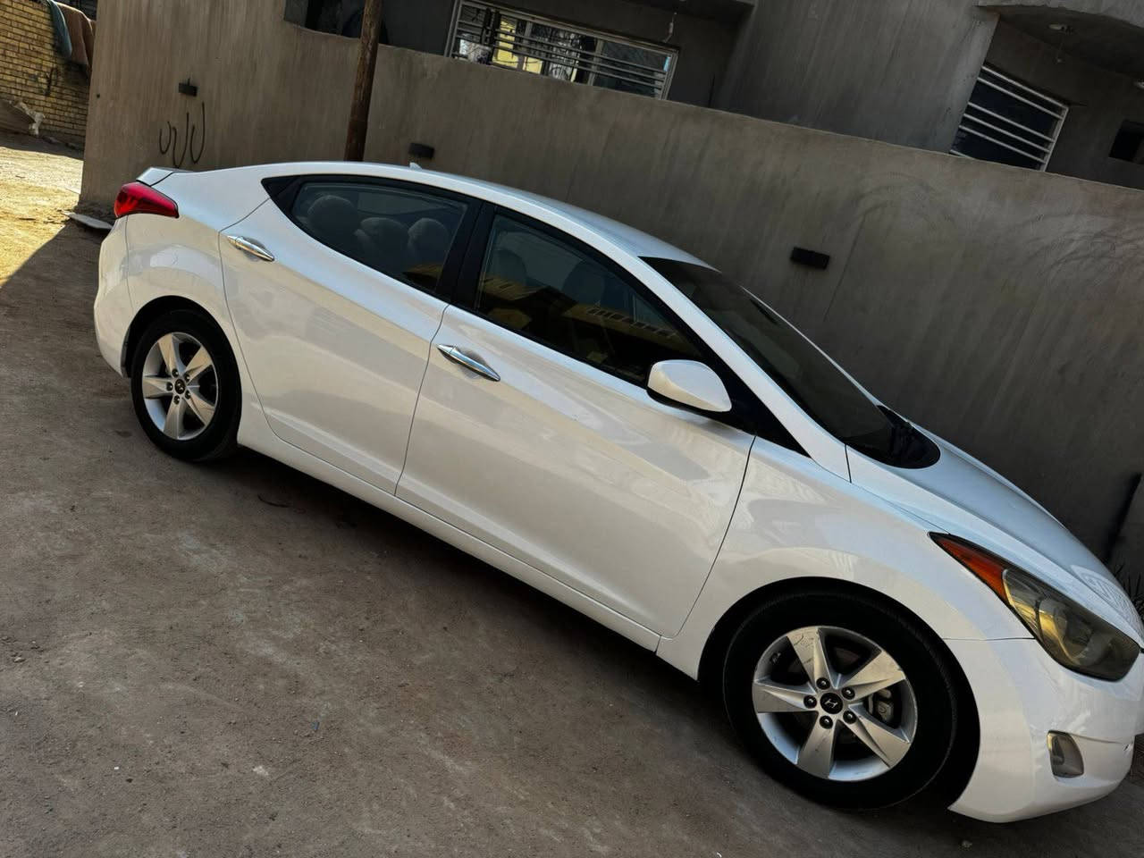 سلام عليكم من رخصت الادمن النترا موديل 13وارد مكينه وكير وتبريد مقفولات مكينه 1800 سياره حلوه وكامله بدون حادث بيه تكشير صبغته احزام قماربنيد تكم ابلاديات خابر وأوضح الك مكاني كربلاءرايده 105سياره ماشيه هاتف ***********
