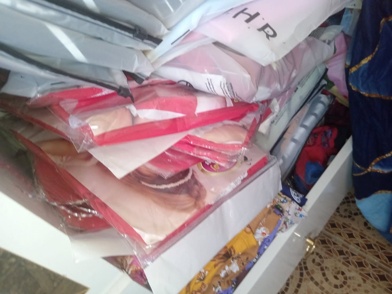 شلعه ملابس بجملتهن ابيعهم مسويه عمليه وتوقفت حاليا. والتريدهن خل تاخذهن


**إذا كنت صاحب هذا الإعلان وتريد حذفه لأي سبب، رجاءا أرسل رسالة إلى الدعم الفني**