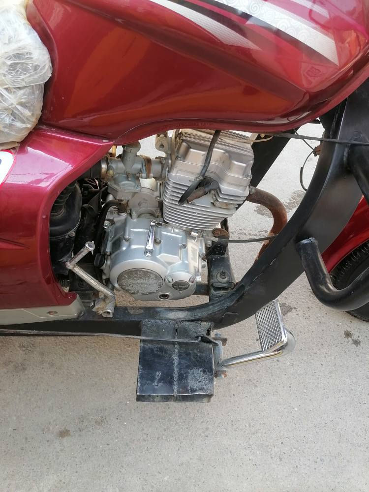 سلام عليكم  ستوته للبيع  رقم موديل 2011 الهاتف ***********
