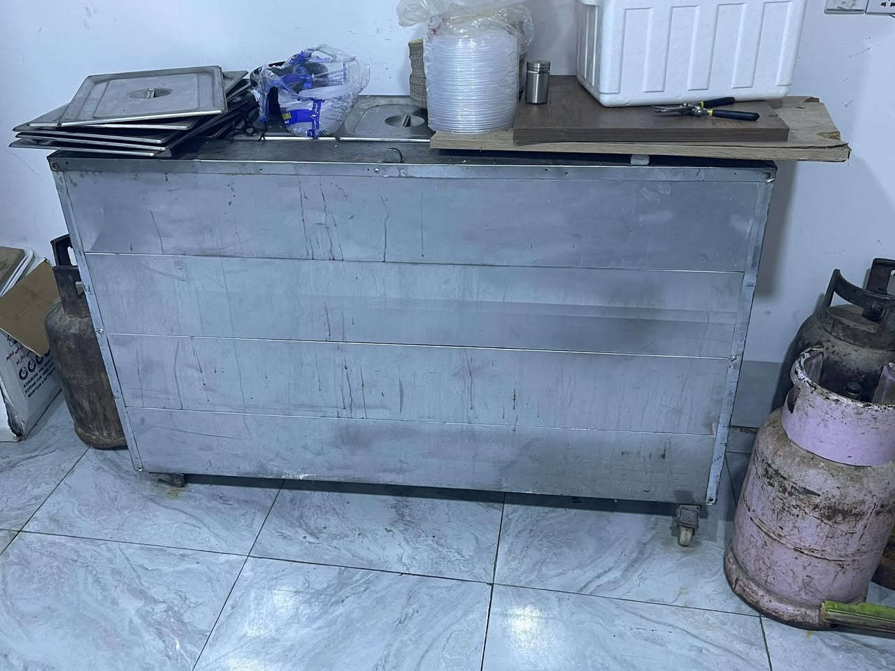 غراض مطعم البيع شوايه حمايه ميوزه كونترات غراض كمله 

+964 781 720 8779


**إذا كنت صاحب هذا الإعلان وتريد حذفه لأي سبب، رجاءا أرسل رسالة إلى الدعم الفني**