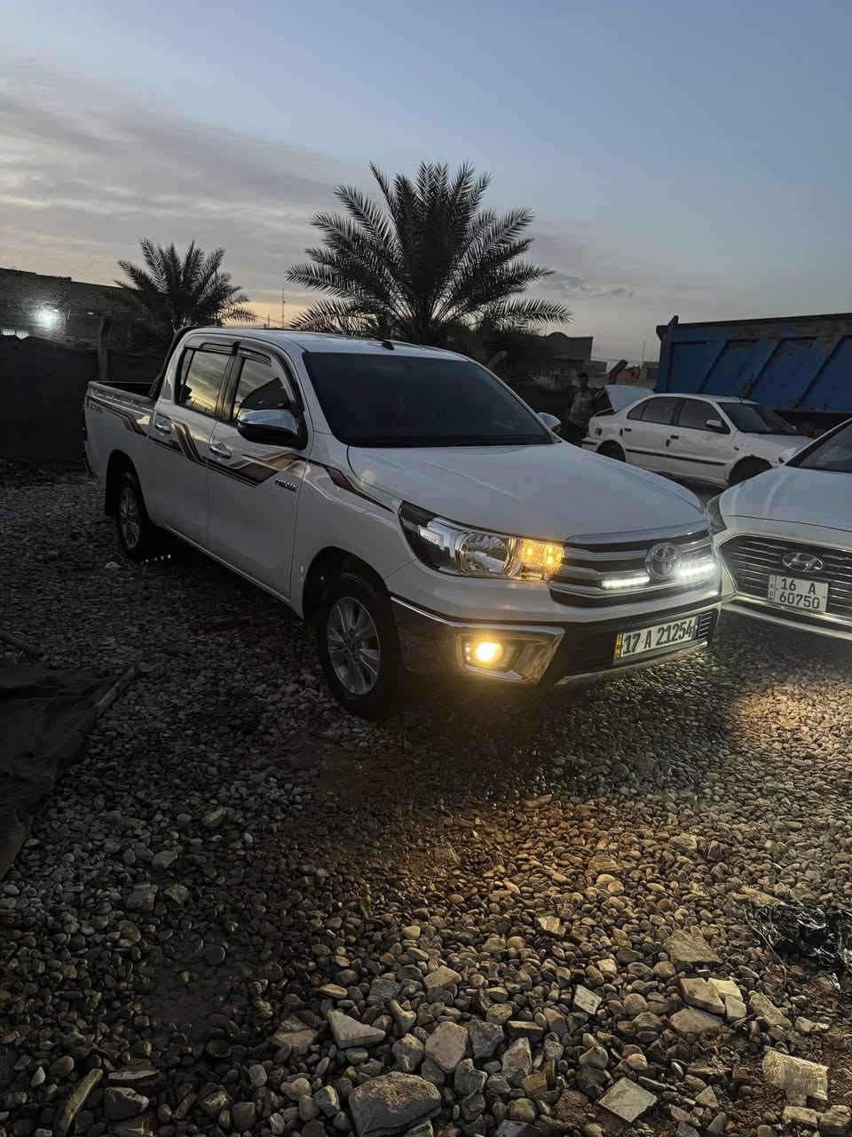 سلام عليكم  تيوتا بيكم موديل 2019 كويتي رقم مثنى تحويل ثاني يوم سياره مكفوله كفاله عامه سعره با 250 وبيه مجال ماشيه 139الف مكان سياره الديوانية رقم الاستفسار ***********
