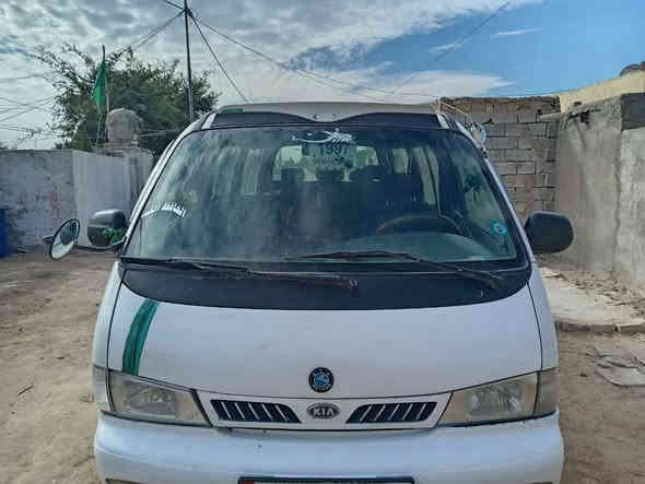 السلام عليكم سياره للبيع كيا كفاله عامه رقم بغداد موديل 96 السعر 70 *********** الثانويه لل 27
