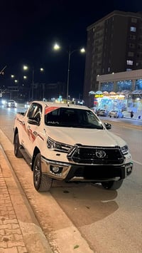 هايلوكس • ٢٠٢٣ • ٤٤٠٠٠ كم