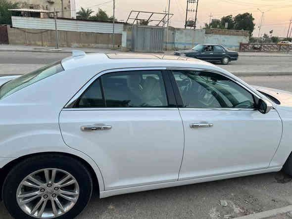 السلام عليكم كرايسلر اوباما موديل 23/15 فول مواصفات c سياره كفاله عامه جديده بمعنى الكلمه مكينه كير حداديه ترايها زيرو تخم تاير باتري جديد سياره ماشيه 77مايل حقيقي سياره استعمال شخصي ممشتغه بالخط او بالعافيه عالياخذها جاهزه للاخير منضومه زينون للايت
السعر 230 اوبيها مجال 
***********
اتصل اوتدلل
