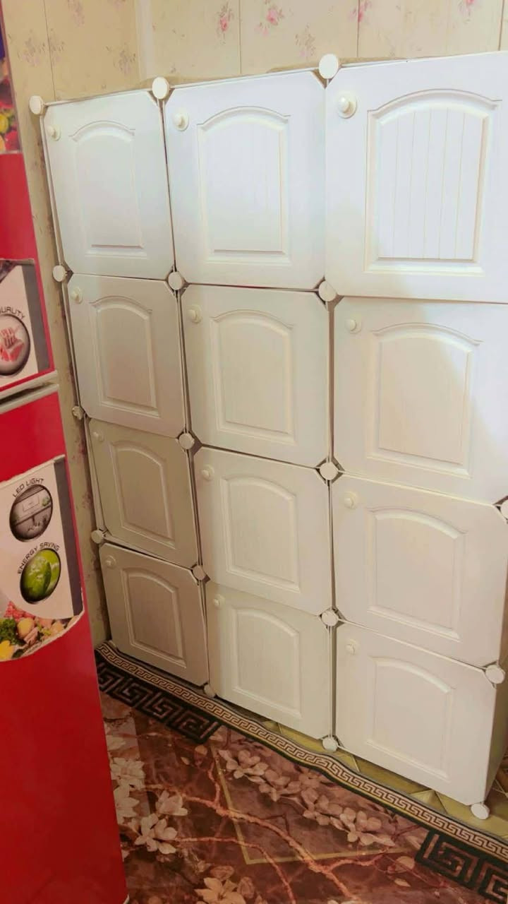 السلام عليكم / كنتور اطفال للبيع استعمال قليل جدا مصنوع من هيكل معدني مغلف ببلاستك مرن نوع PT مضاد للبكتريا والعفن الطول /150 سم
العرض /111 سم
العمق /47 سم وبي رفوف تعليك موضح بلفيديو سعرهه 45 مكانه ثوره قرب جامع مرجان


**إذا كنت صاحب هذا الإعلان وتريد حذفه لأي سبب، رجاءا أرسل رسالة إلى الدعم الفني**