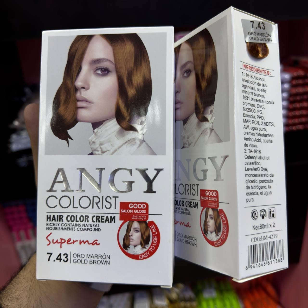 افتحوا الصور كل لون موجود بالاسم ودرجة اللون على الباكو 
 صبغ شعر انجي ANGY الأيطالية 🇮🇹

💯ايطالي بالبروتين والكيراتين💯
      يعطي اللون المطلوب 👌
يحتوي على عصارتين واوكسجين  وبلسم🧏‍♀️
صبغ شعر ANGY الأيطالي  🇮🇹
تكنلوجيا متقدمه في صباغ الشعر بألبروتين والكرياتين ترميم مضاعف وحماية فائقه من خلال صبغة أنجي الاحترافيه 
تتضمن تغطيه كاملة للشعر الابيض وتعطي الوان طبيعيه وشعر قوي حريري الملمس وسهل التسريح كما أن البروتين والكرياتين في كريم صبغة الشعر يقوم بإعادة بناء ليف الشعر التالف ويقوم بمعالجة متطوره سريعه وسهله 
متوفر جميع الالوان

السعر :5الاف 💯🔥

للأستفسار مراسلة💌 الصفحه او مراسلة هذا الرقم واتساب 💚👇
*********** 
متوفر توصيل الى جميع انحاء العراق 🇮🇶🏠
