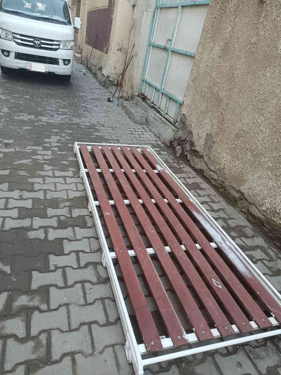 سيباية لبيع السعر ٧٥ الف الشعلة
***********
