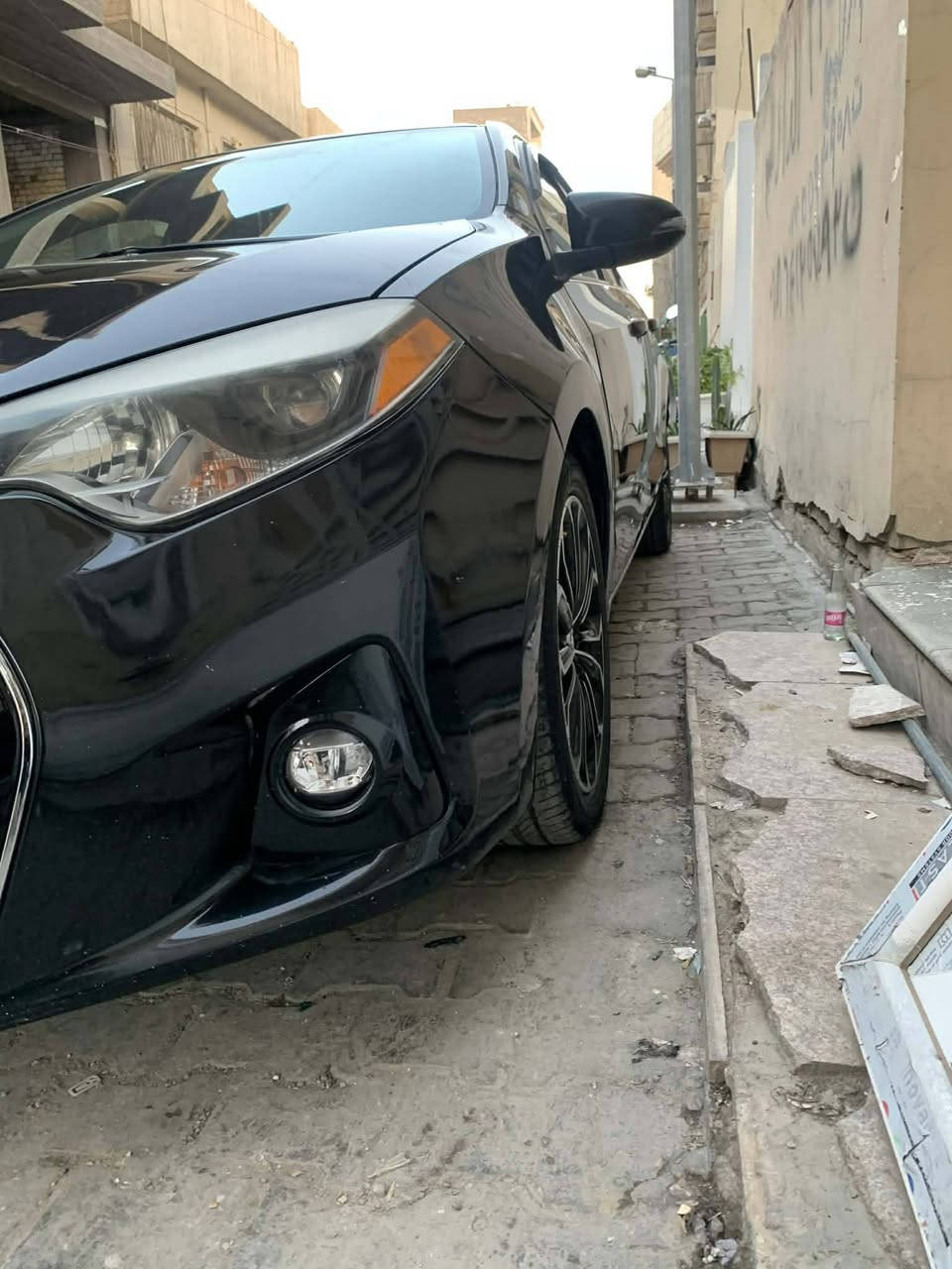 سلام عليكم كورلا للبيع موديل ١٦ السيارة s  فتحه تحكم ستيرن كروس سرعه شفتات ستيرن شاشة كامره كشتات جلد مع مخمل خمس تجاوي ويل كب ١٧ تخم  تأثير جديد كل نقص مابيه جاهزه باسمي تحويل مباشر حادث بنيد فقط ايرباك سستم وبيه بالعراق صار بارد قليل بالجاملغ السمنه الامامي وبين البلاتين هم بارد قليل السعر ١٢٥ وبيه مجال لمعلومات اكثر الاتصال على الرقم ***********
