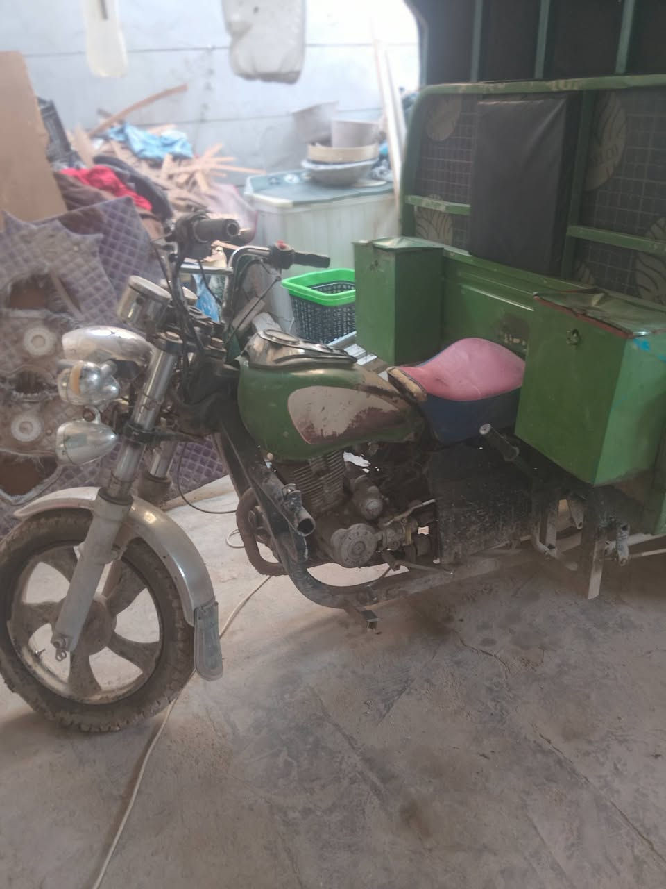 سلام عليكم ستوتة للبيع مديل 20مكينة نضيفة اوراق موجودة الستوتة ولاغلطة السعر 1300وبيهة مجال =***********
