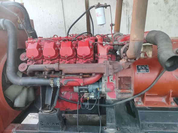 السلام عليكم مولد دايو دوزان 8 سلندر للبيع راس توليد 300 بيه بخار اطيك اياها عل حمل كله ستاندر عنوان بغداد شعله الصدرين قطاع السابع شراي تصل على رقم بي خير وتدلل ***********
