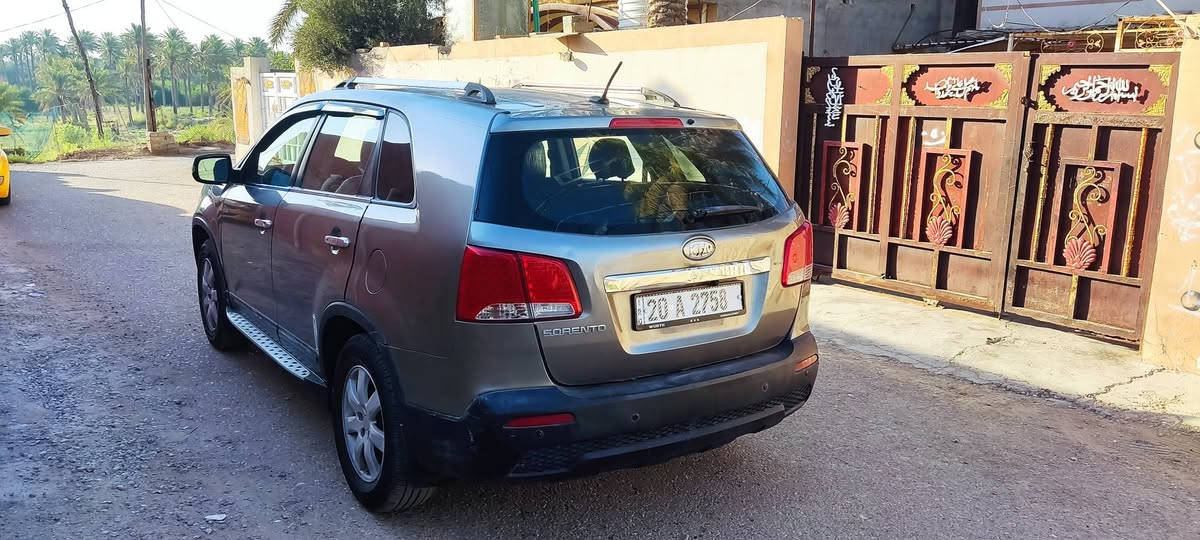 سورنتو 2011واد امريكي رقم ديالى بسمي شخصيا محرك 2400دوش صبغ 3 قطع بدون دواخل سعر 115وبيهة مجال بسيط مكاني ديالى بعقوبة الاتصال ***********

