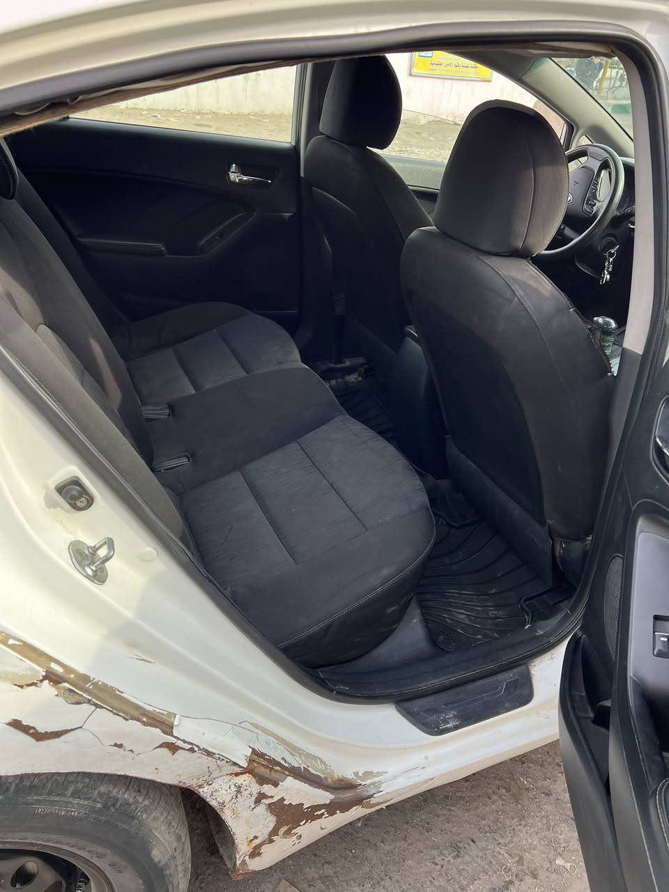 السلام عليكم
فورتي للبيع فقط
وارد امريكي 
حادثها بابتين وداير مال الجاملغ 
موديل 2016
معوقين وخلصانه المده مالتها قبل سنتين
مكينه مجفته قبل أسبوع 
مكان الأمين الثانيه
السعر 110وبيها مجال
للاستفسار
 ‭٠٧٧٢ ٨٥٢ ٣٣٩٣‬
ملاحظة مكلف بالنشر
