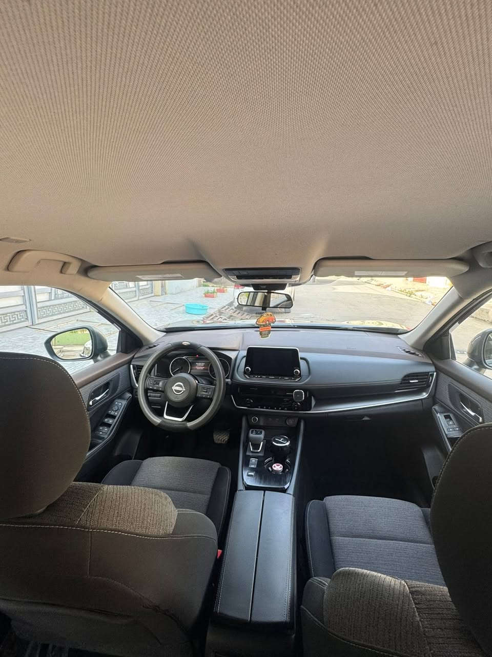 نيسان روج
موديل 2022 SV
بدون صبغ بدون بارد بدون ايرباك 
ماشية 38 الف ميل 
بيع او معارض 
للاستفسار 
***********
