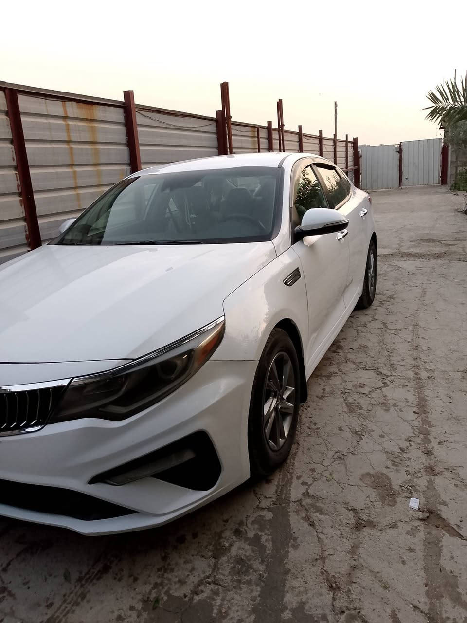 سلام عليكم كيا اوبتيما موديل ٢٠١٩ وارد امريكا رقم بغداد بسمي لون ابيض لولوي مكان عوريج تلفون *********** بي واساب السعر ١٤٥ وبيه مجال
