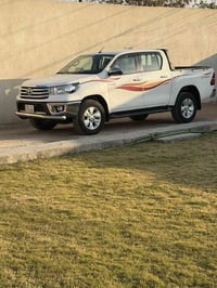 للبيع بيكم هايلوكس فور ويل موديل 20السيارة كفالة عامة  رقم سليمانية تح...