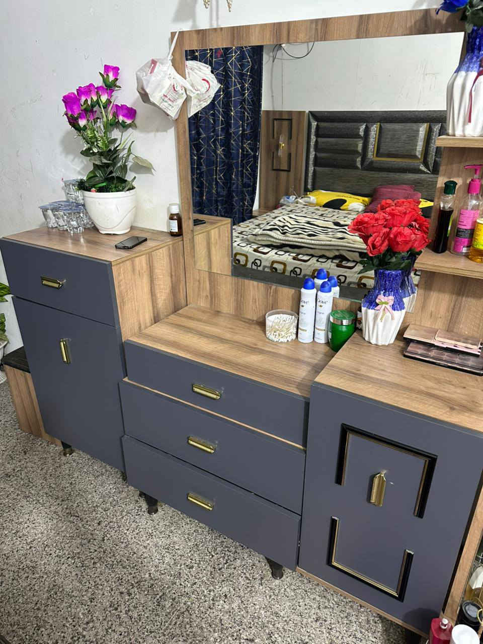 سلام عليكم    غرفه تركي البيع لغرفه كلشي مابيها سعر 700 استفسار ***********
