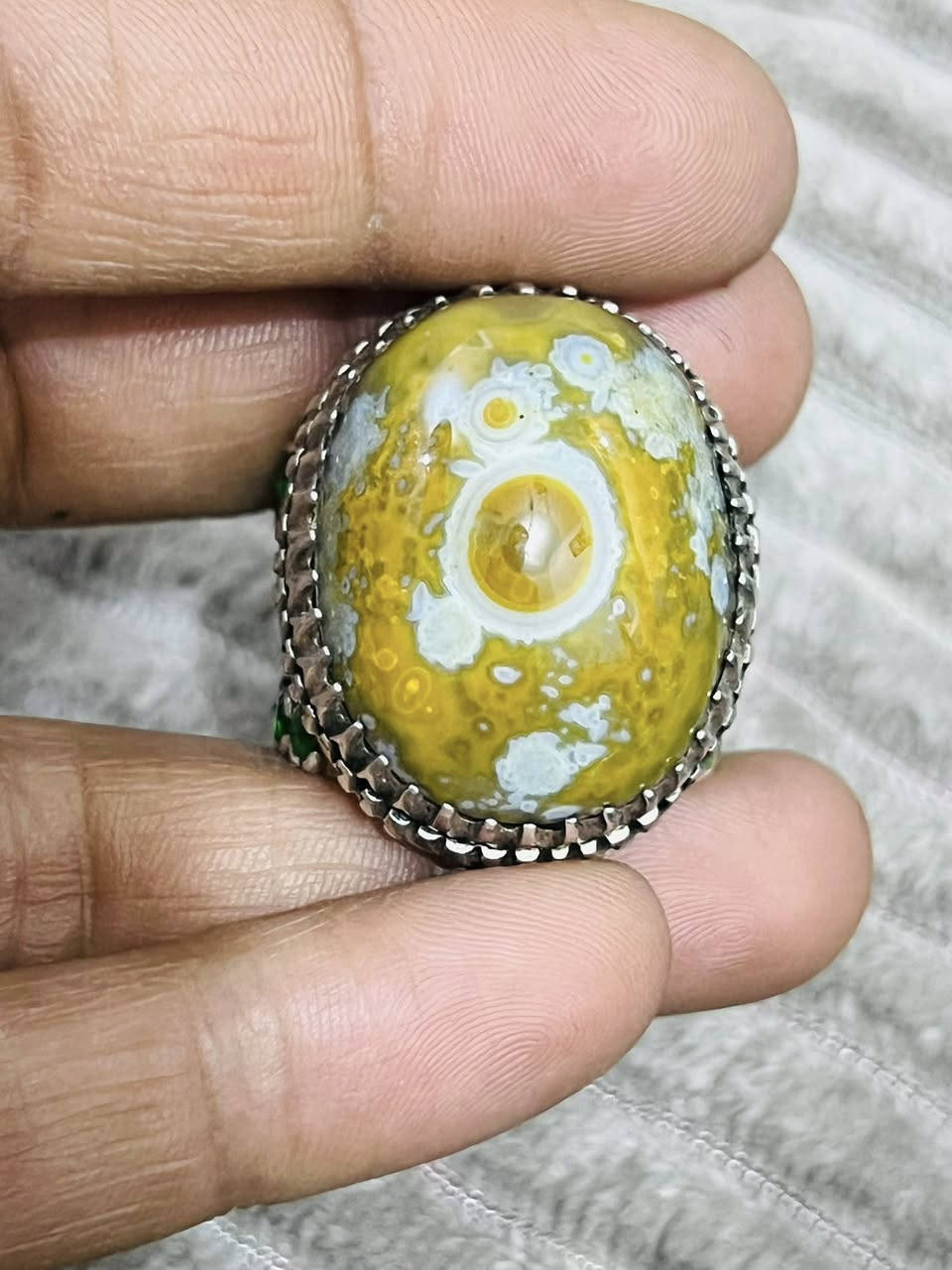 داوي حجر راهي تواصل خاص ***********
