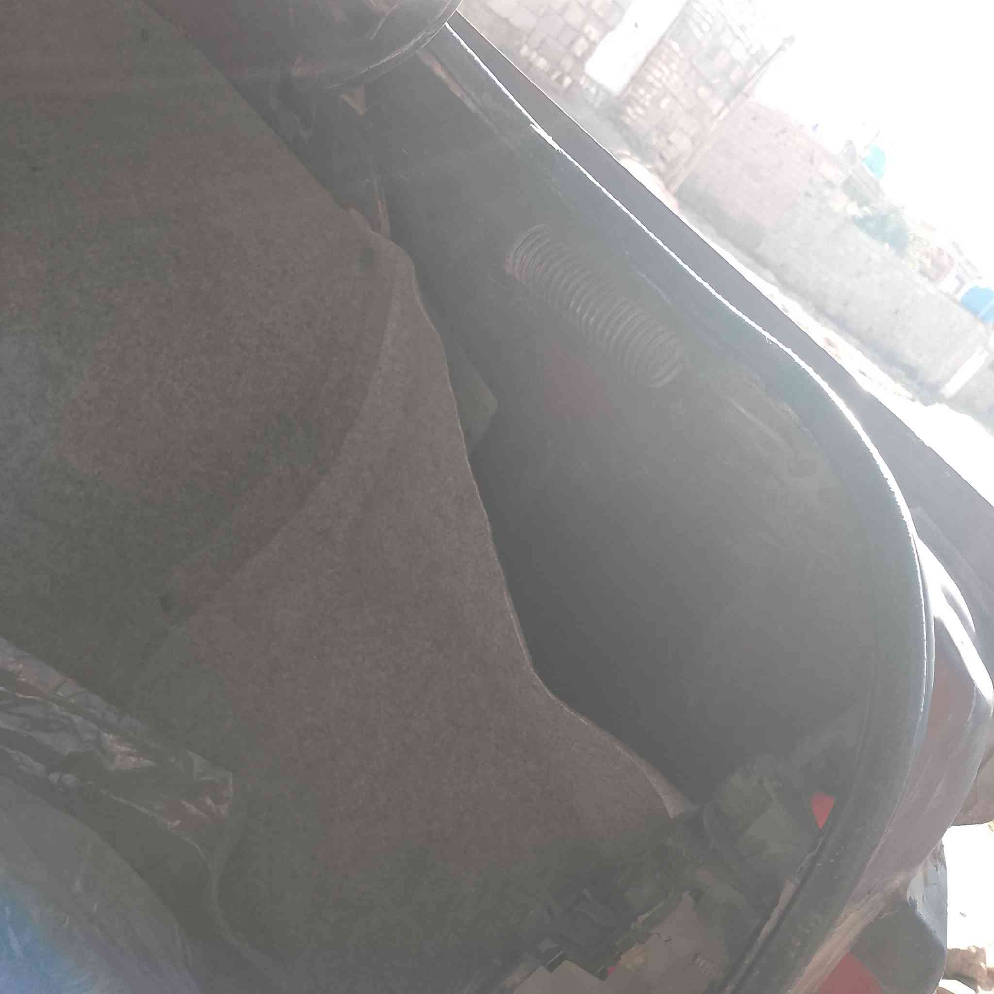 أوبل فكترا لون ماروني خمري
موديل/1990
المنشأ/ألمانيا 
محرك/1600
السياره باسمي تحويل مباشر رقم ديالى دولي جديد 
السعر/32 وبي مجال للطيبين 
رقم الهاتف/***********
