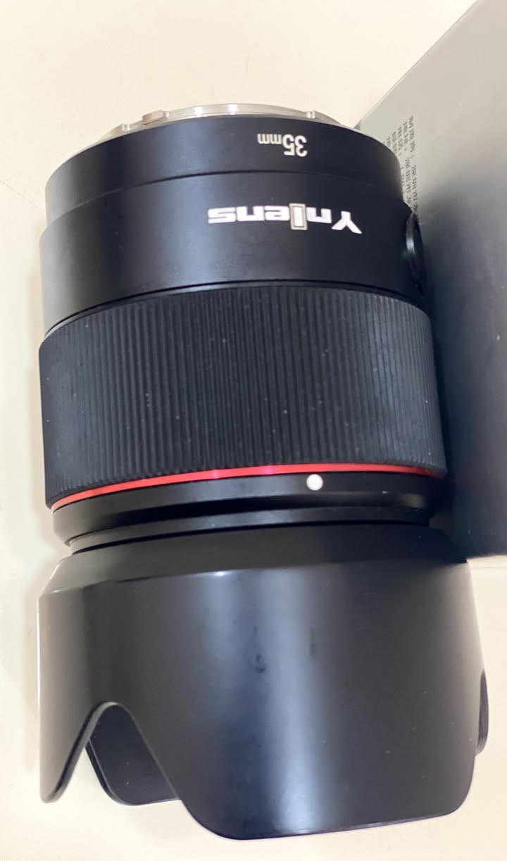 كاميره سوني مارك ٣ بدي شتر ٨ الف مستعمل معه عدسه ٣.٥ مليم بل كارتون كاميره معه عدسه مع ٢ باتر مع كفر اصلي مع جانطه ١٠٠٪؜ نضافه  --سعر  مليون و٧٥٠ الف واتس اب ***********
