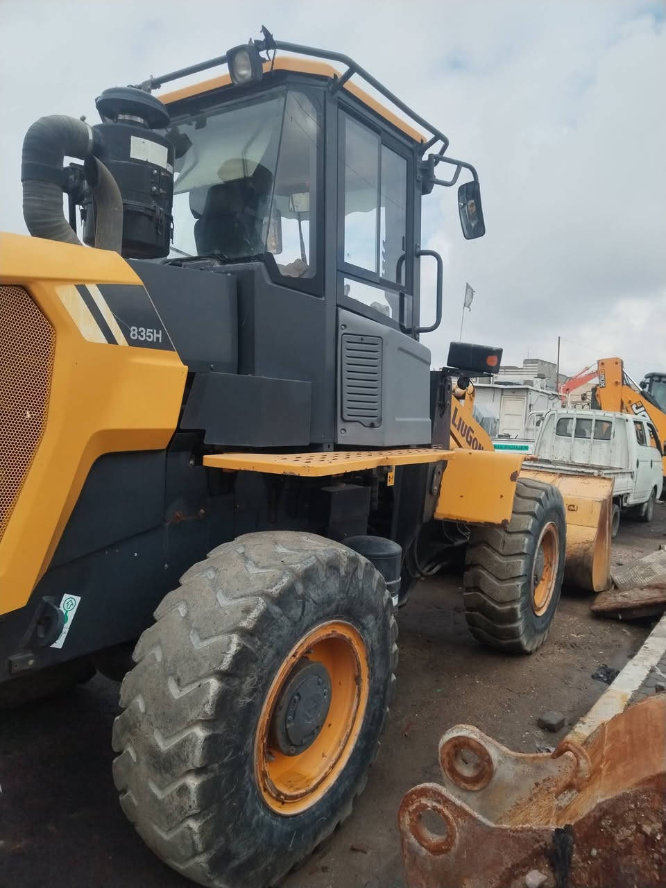 شفل للبيع
مديل 2021
نضيف كلش كفاله عامه
رقم بصره
***********
