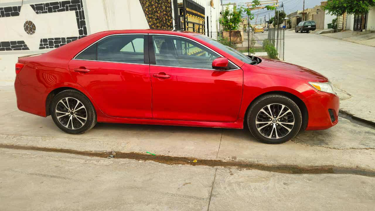 سياره كامري موديل 2012 فول مواصفات بصمه تنتا وارد امريكي ضرارها 4قطع  بدون دواخل رقمها السليمانيه  شرط التحويل السعر 125 وبيها مجال المكان بعقوبه الرحمه اتصل ***********
