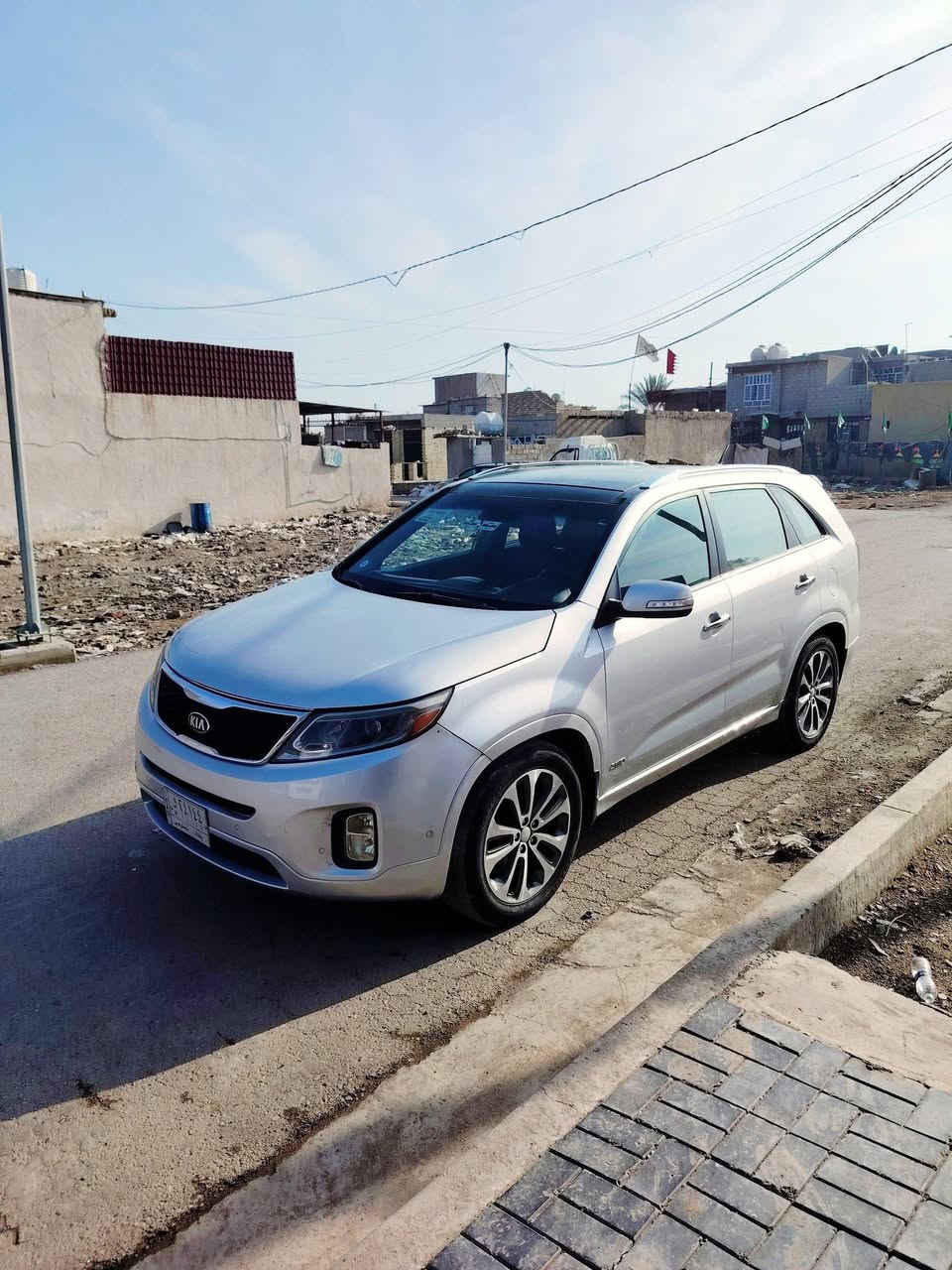 السلام عليكم عندي سورنتو مديل 14 لبيع رقم بغداد ألماني تحويل ثاني يوم حدث جاملغ وبنيد سياره فول 1على1(مكينه 6 سلندر/مقاعد جلد/ بنرومه/ شاشه /بردات بل بيبان/ جنطع كهرباء) السعر 160 وبيهه مجال لطيبين المكان بغداد المدائن قرب فلكت سلمان لستفسار تصل على (( *********** ))
