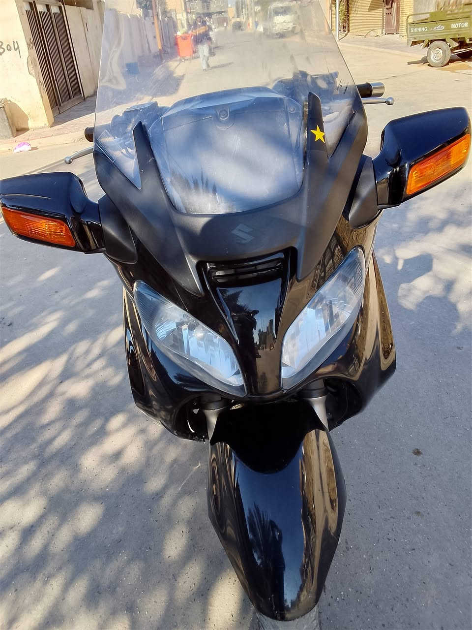 سلام عليكم شباب دراجه سكاي والف فول مواصفات البيع الشراي يجي خاص اوينتصل على هذه ***********
